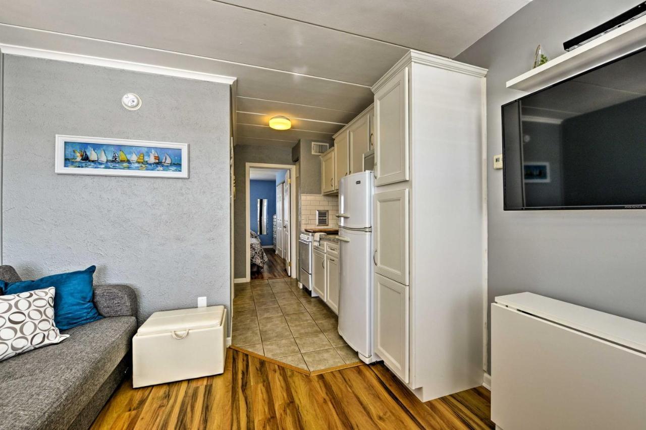 North Wildwood Condo With Pool, Walk To Boardwalk! Exterior foto